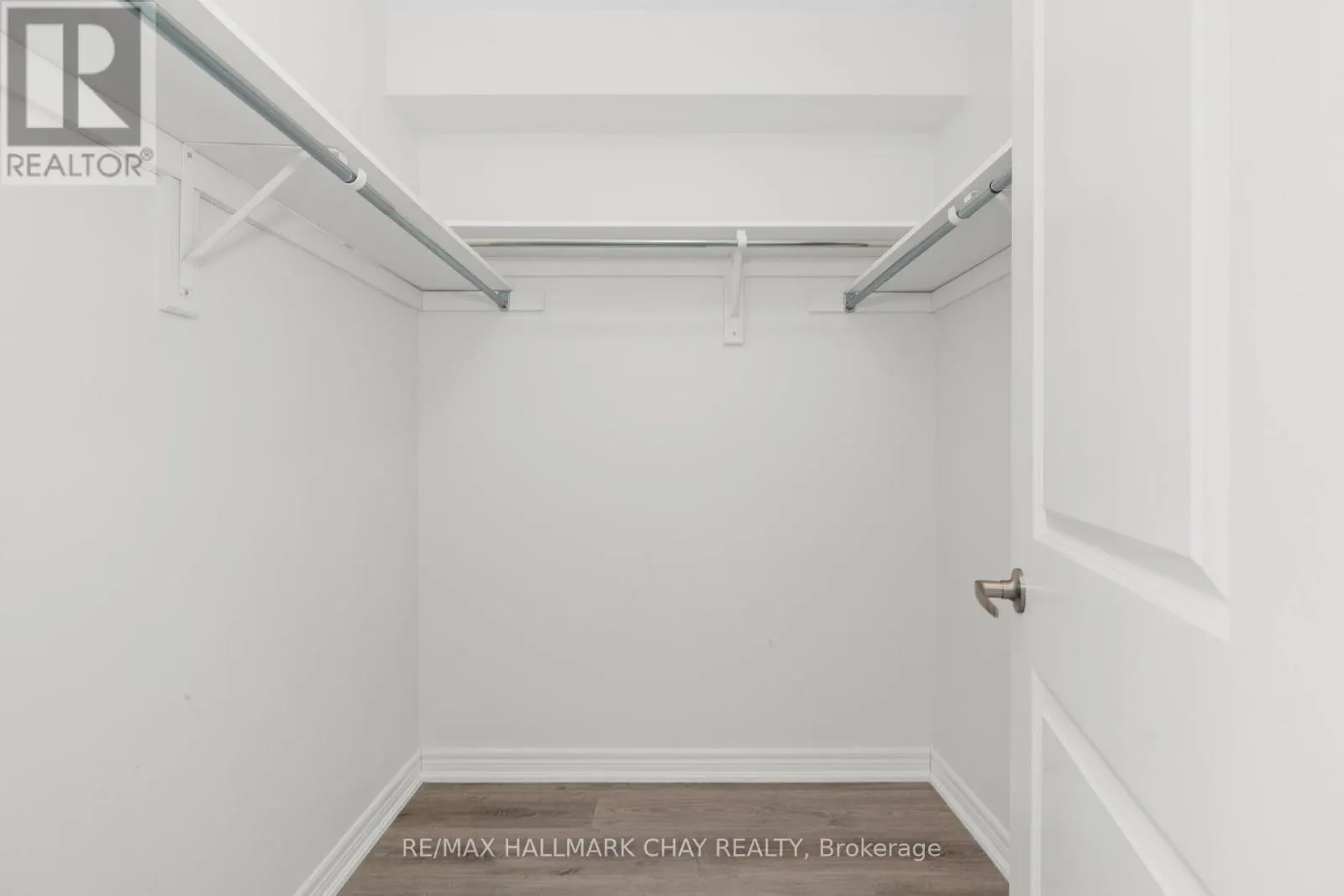 19 CHURCHLEA MEWS