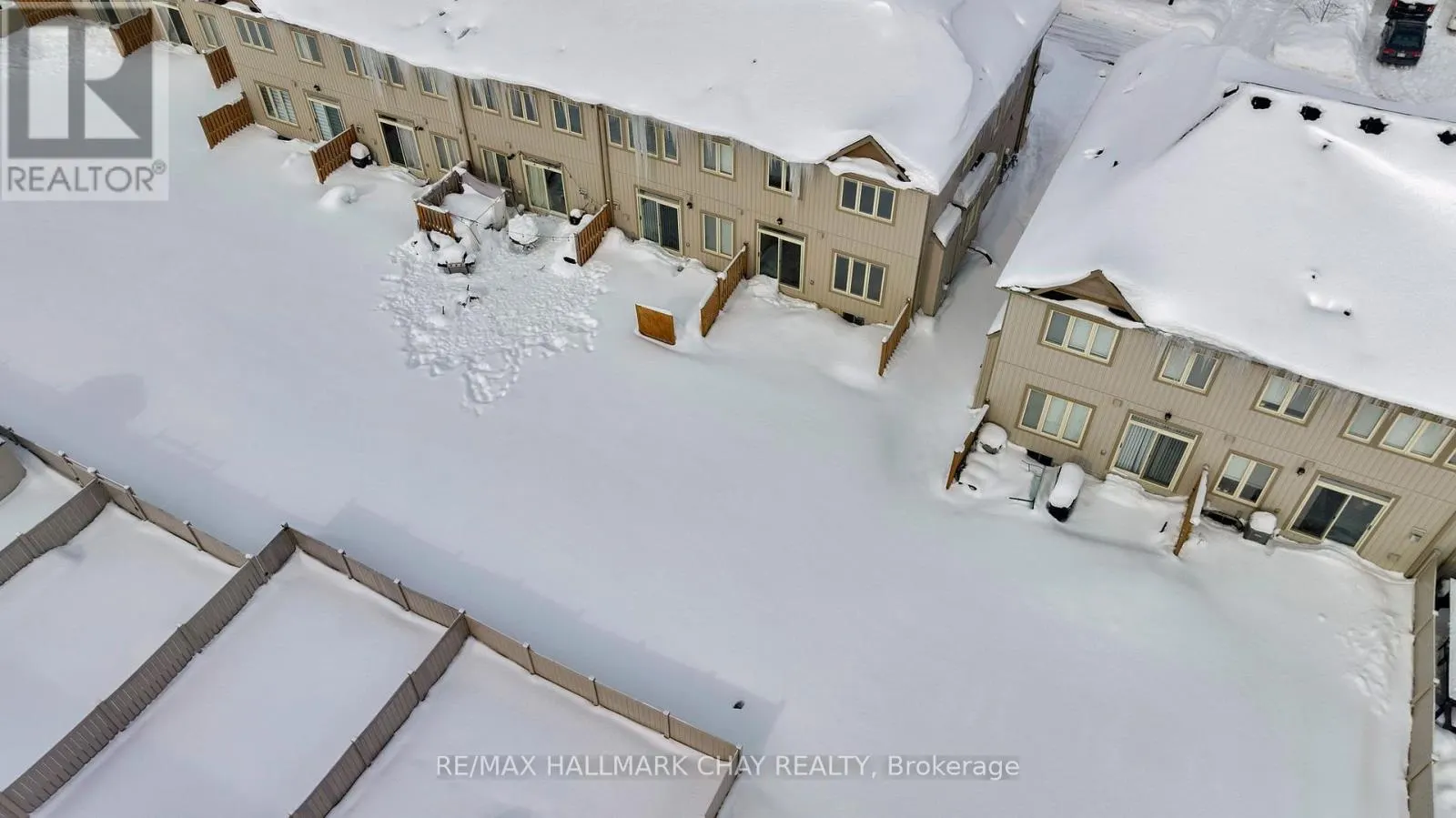19 CHURCHLEA MEWS