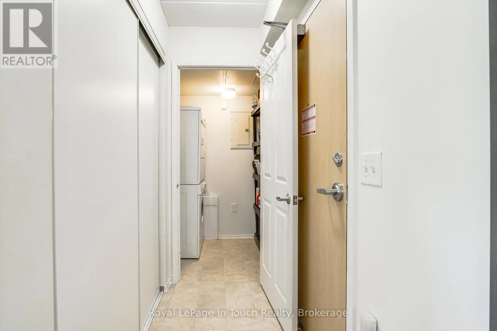315 - 333 LAFONTAINE ROAD W, #315