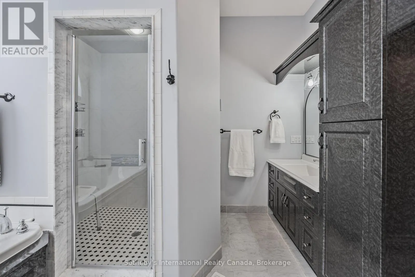 679 SANDY BAY ROAD