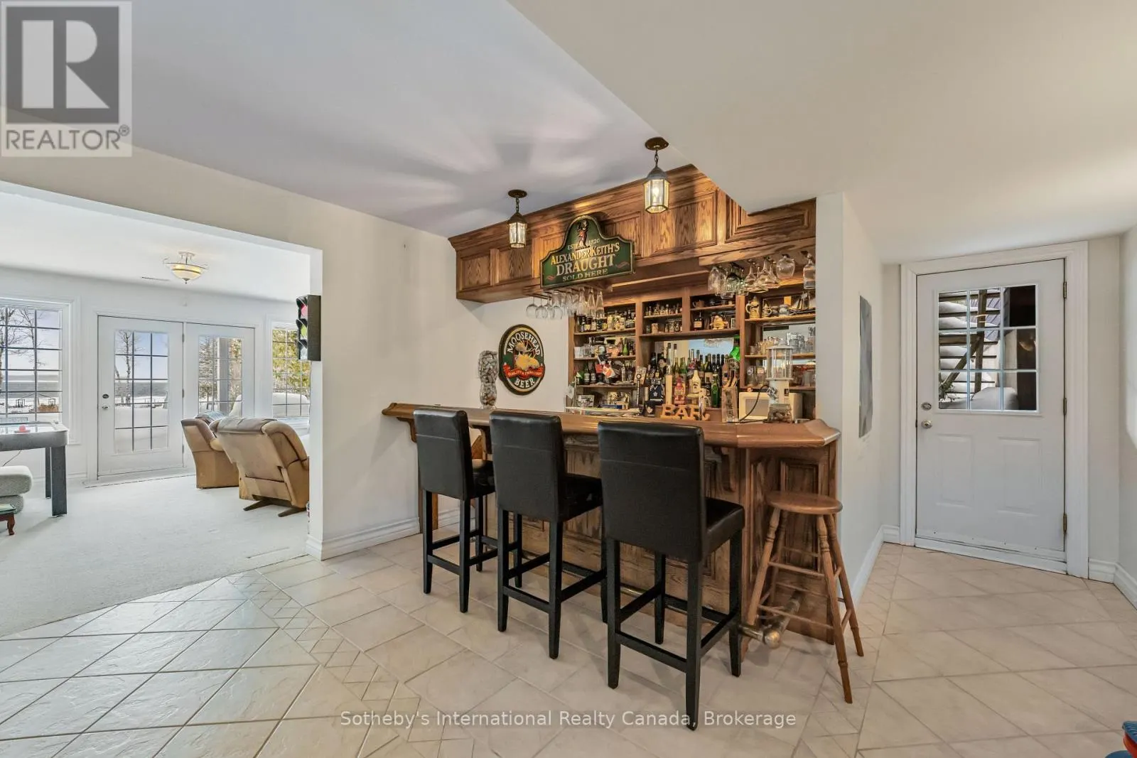 679 SANDY BAY ROAD