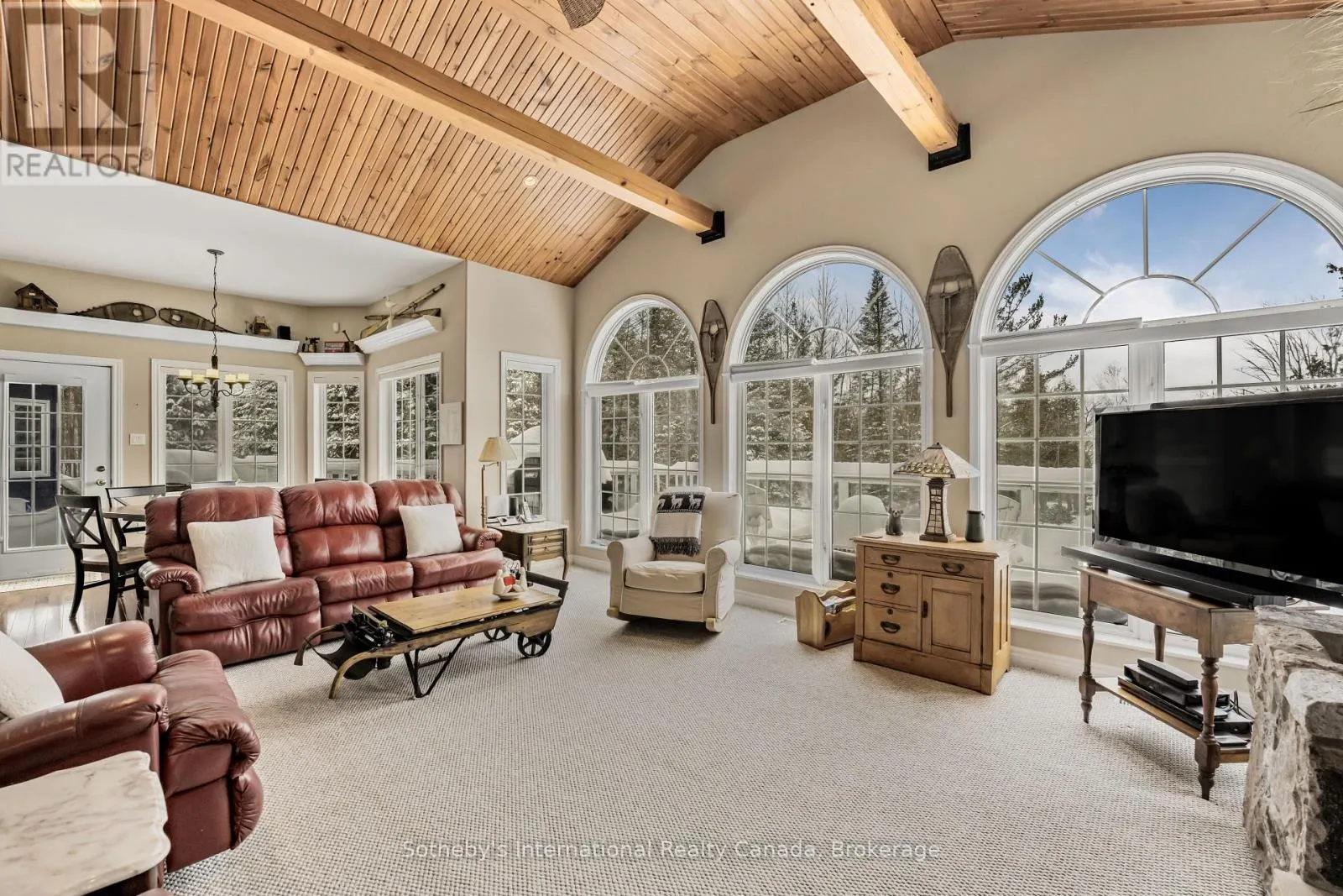 679 SANDY BAY ROAD