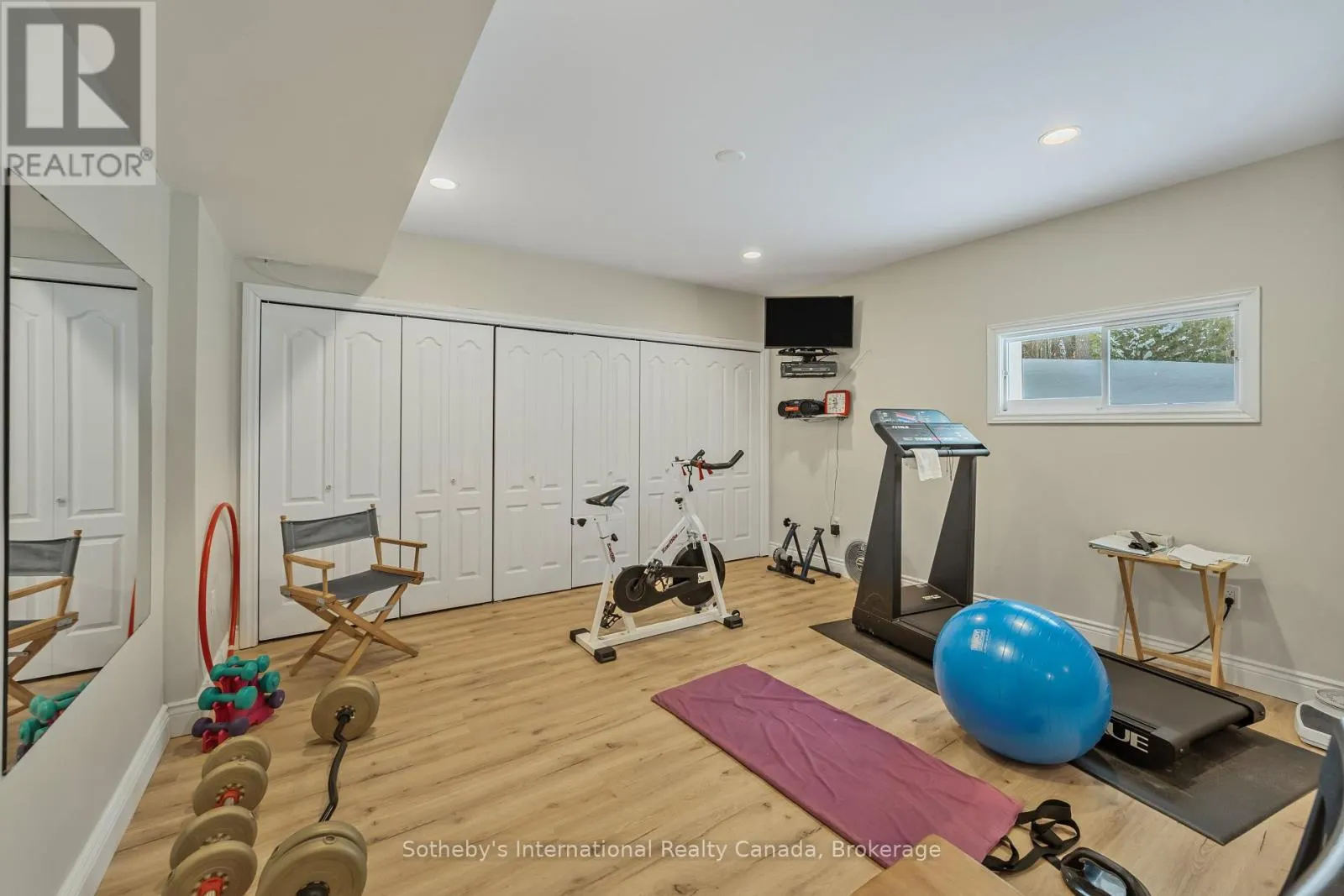 679 SANDY BAY ROAD