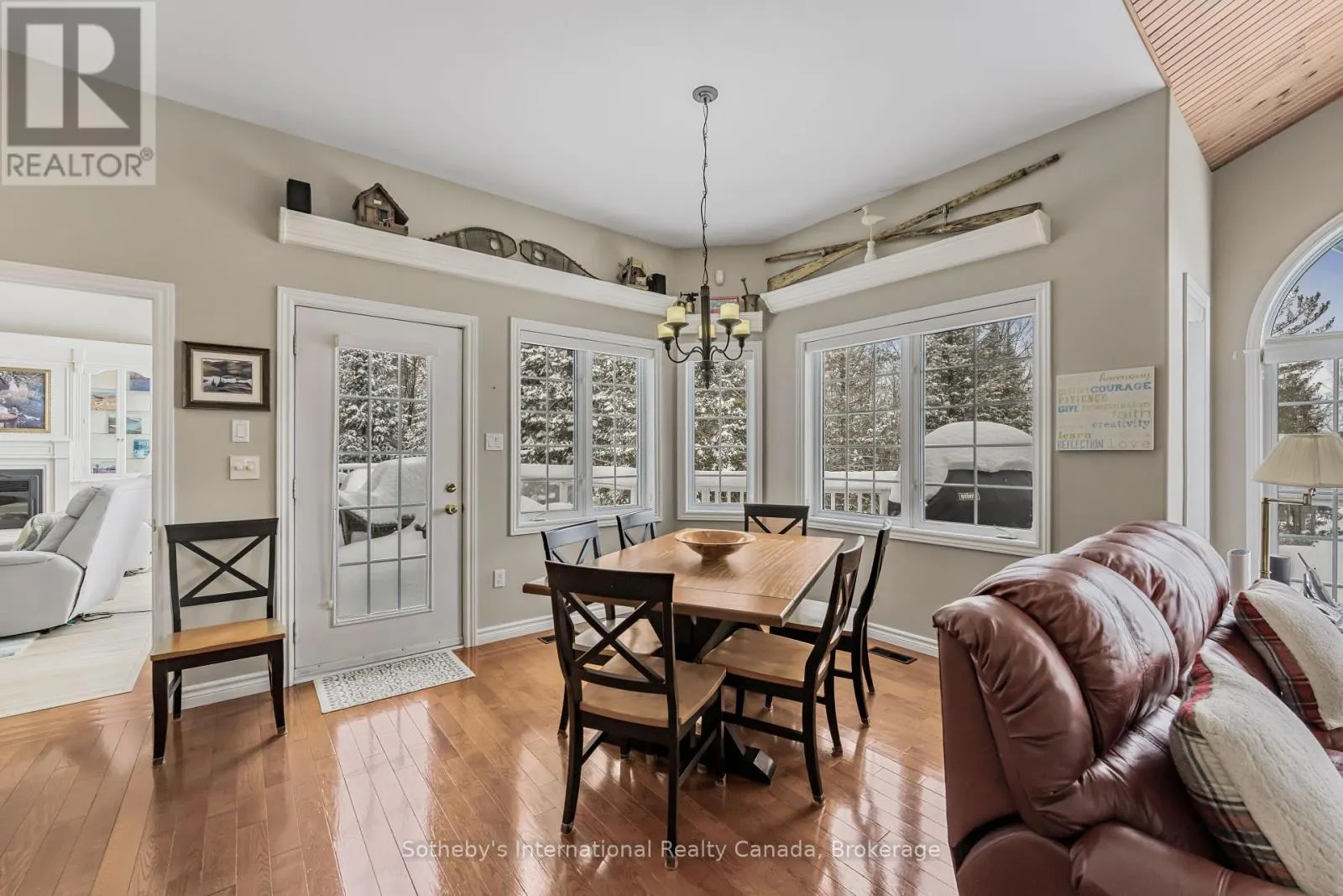 679 SANDY BAY ROAD