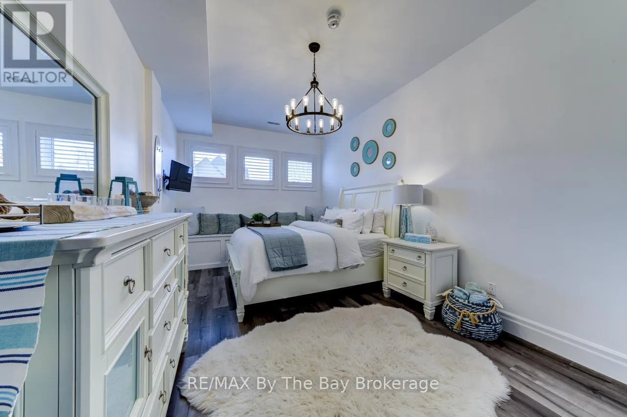 280 ROBINSON ROAD