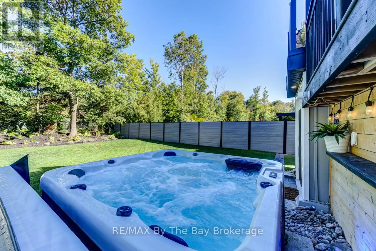280 ROBINSON ROAD
