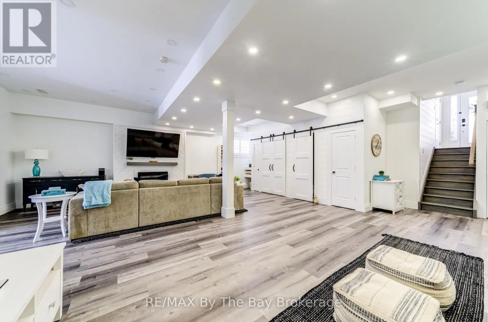 280 ROBINSON ROAD