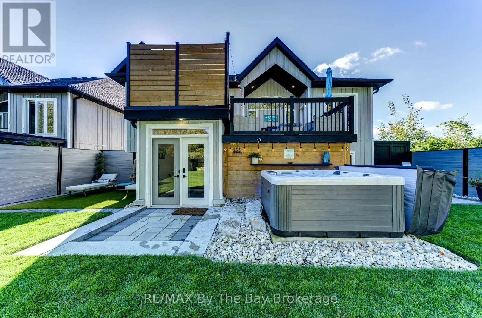 280 ROBINSON ROAD