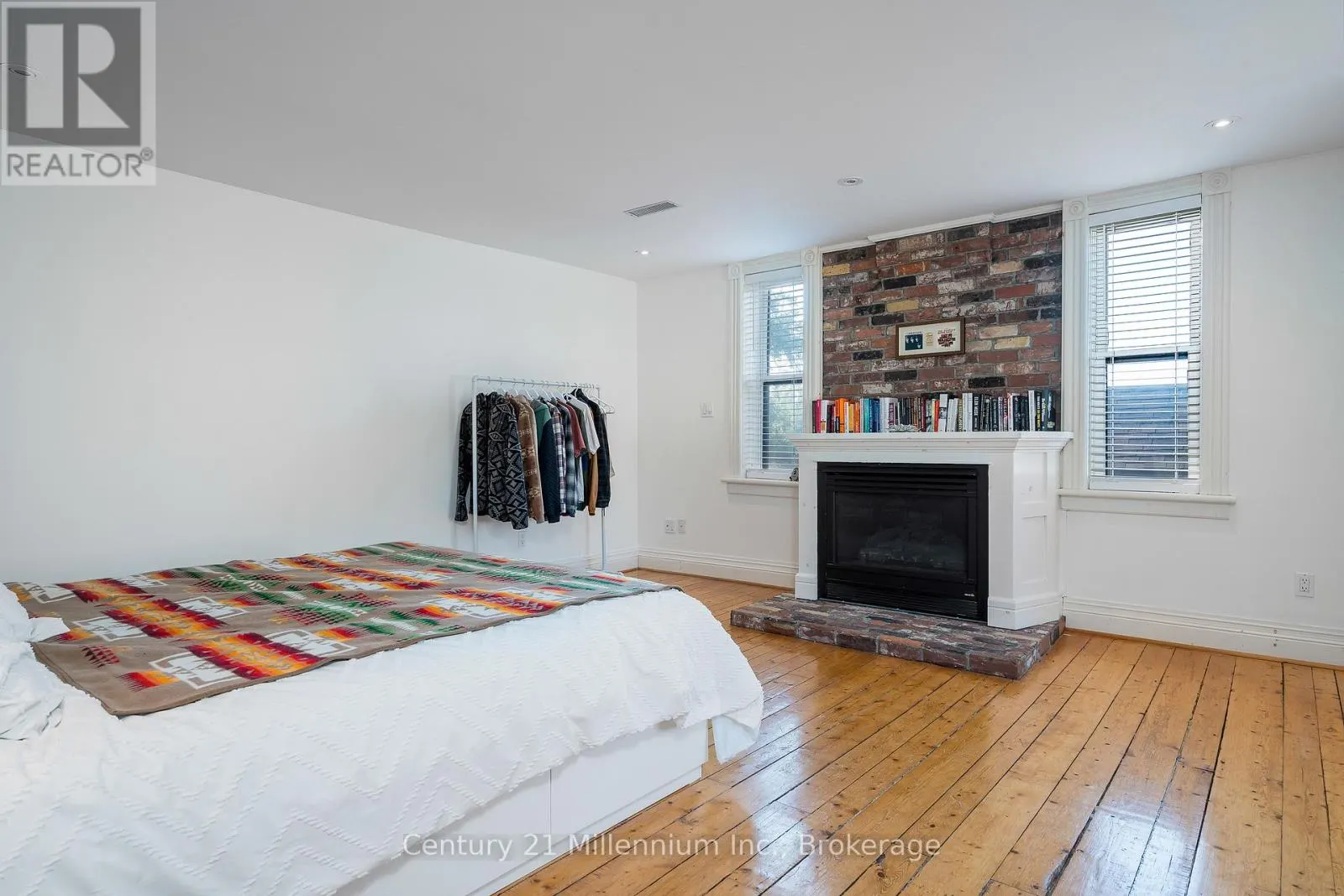 794093 COUNTY ROAD 124