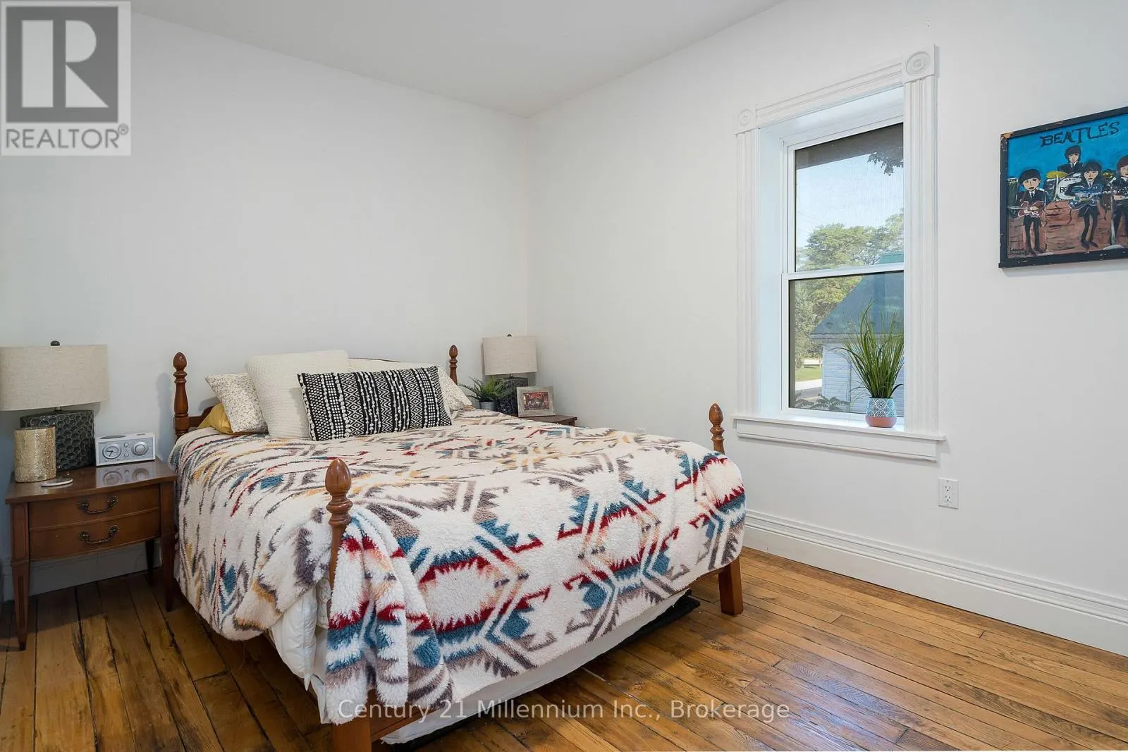 794093 COUNTY ROAD 124