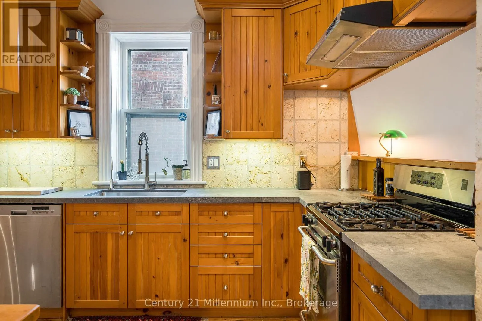 794093 COUNTY ROAD 124