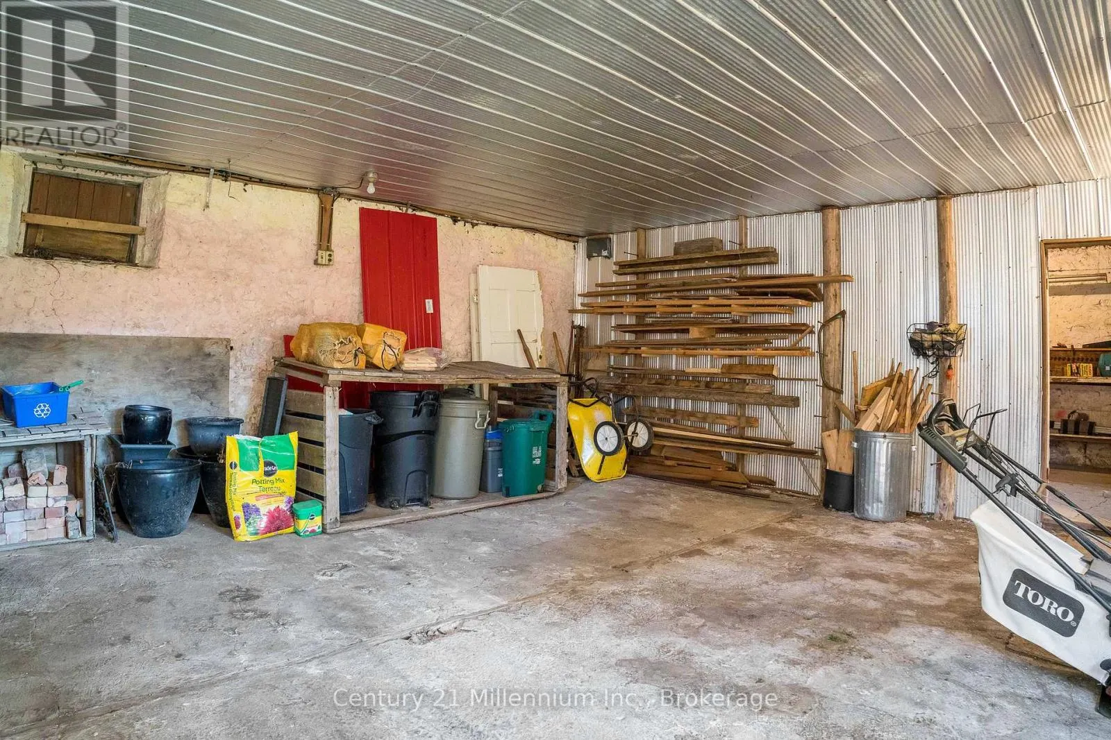 794093 COUNTY ROAD 124