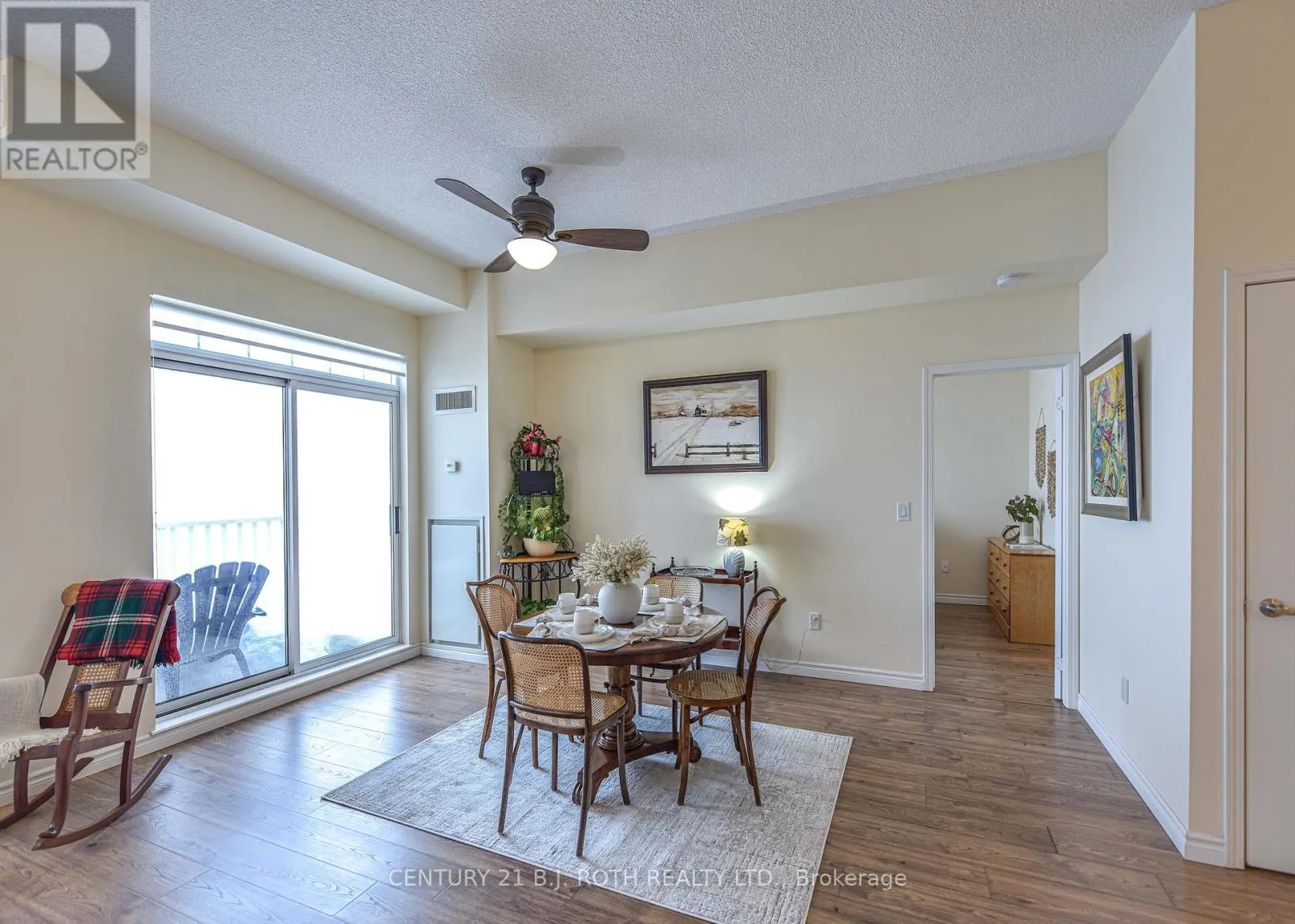 804 - 354 ATHERLEY ROAD
