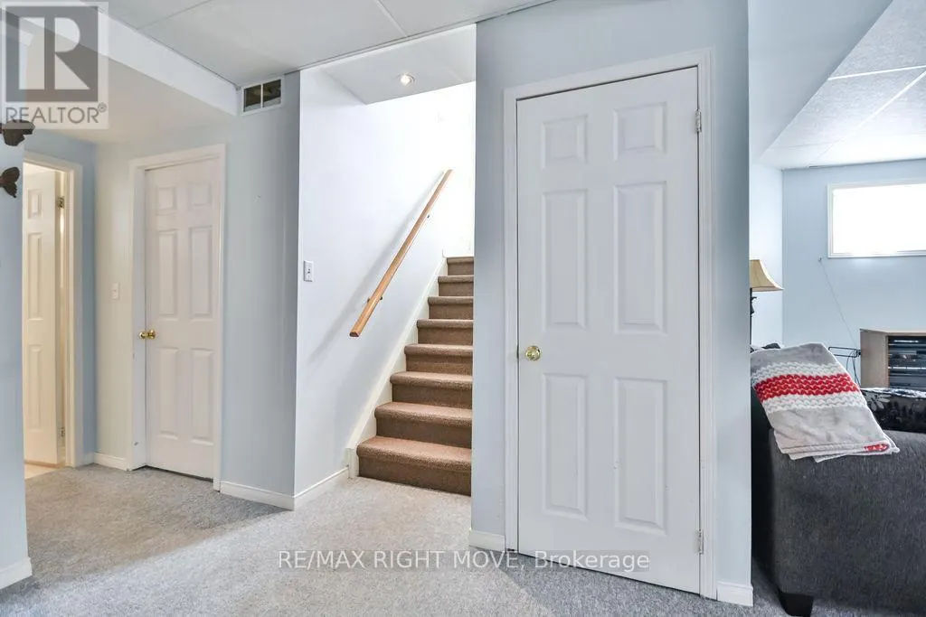 203 DYER DRIVE