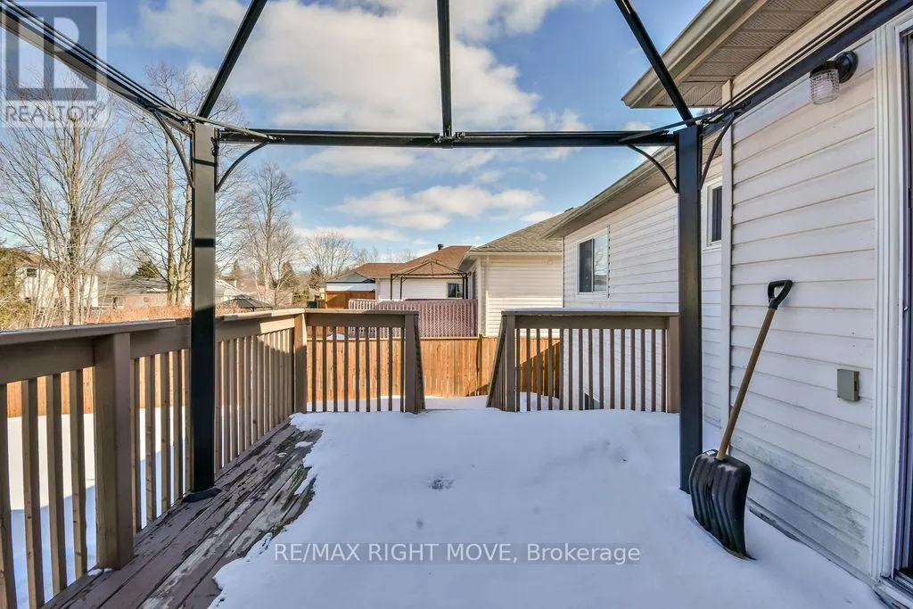 203 DYER DRIVE