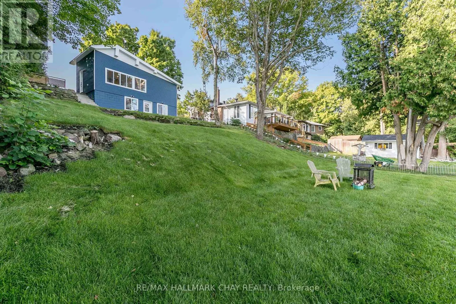 47 MOON POINT DRIVE
