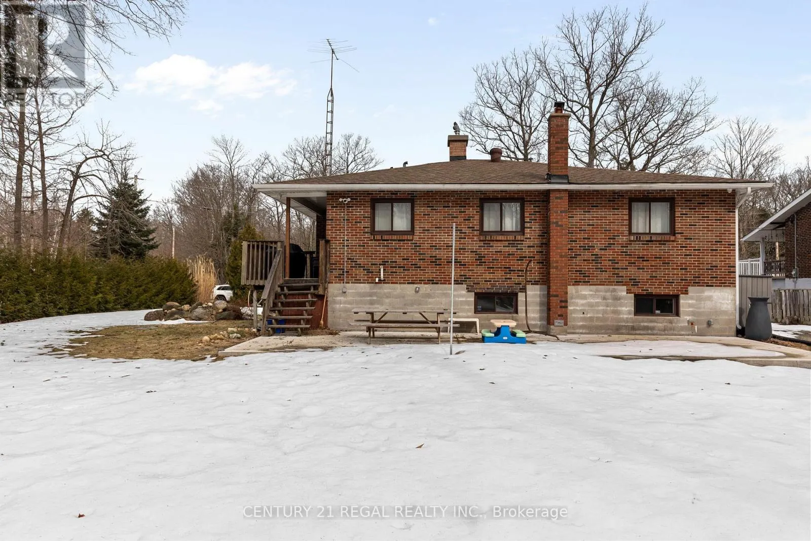 895 CONCESSION RD 17