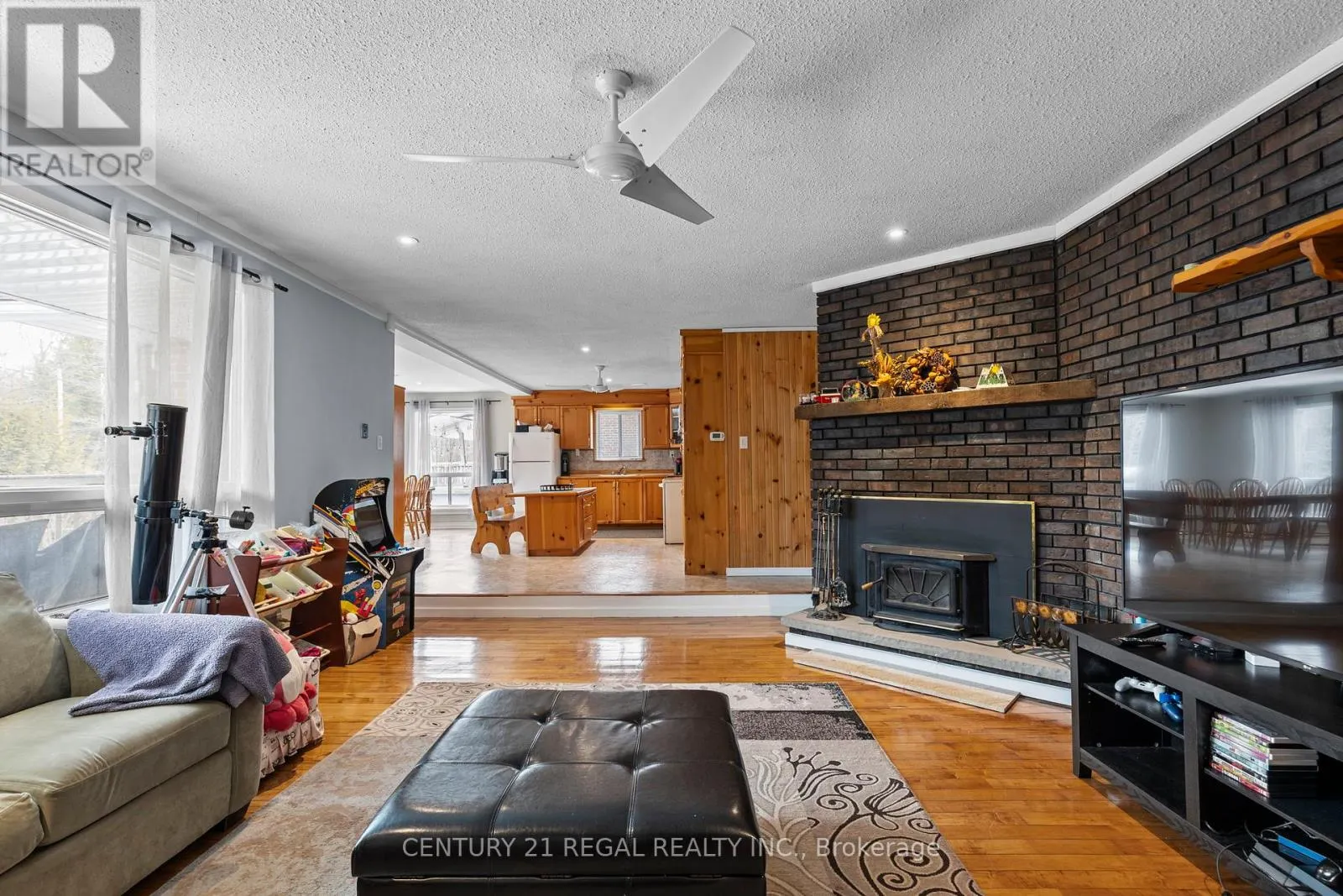 895 CONCESSION RD 17