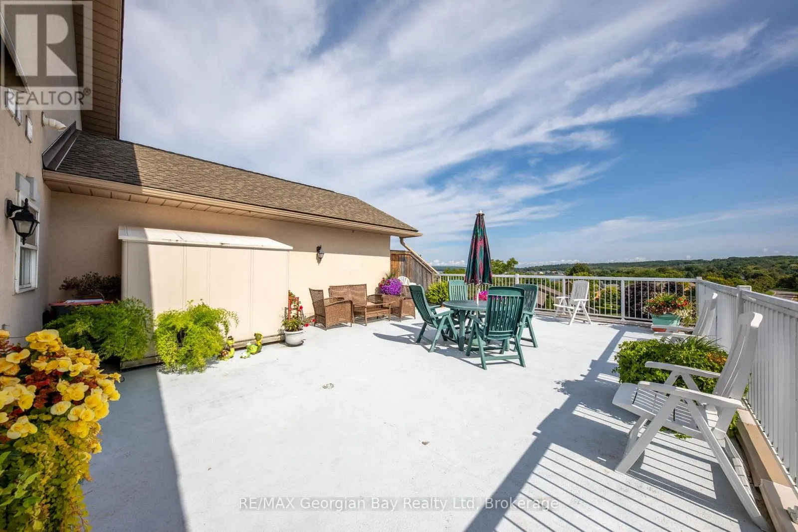 307 - 4 BECK BOULEVARD, #307