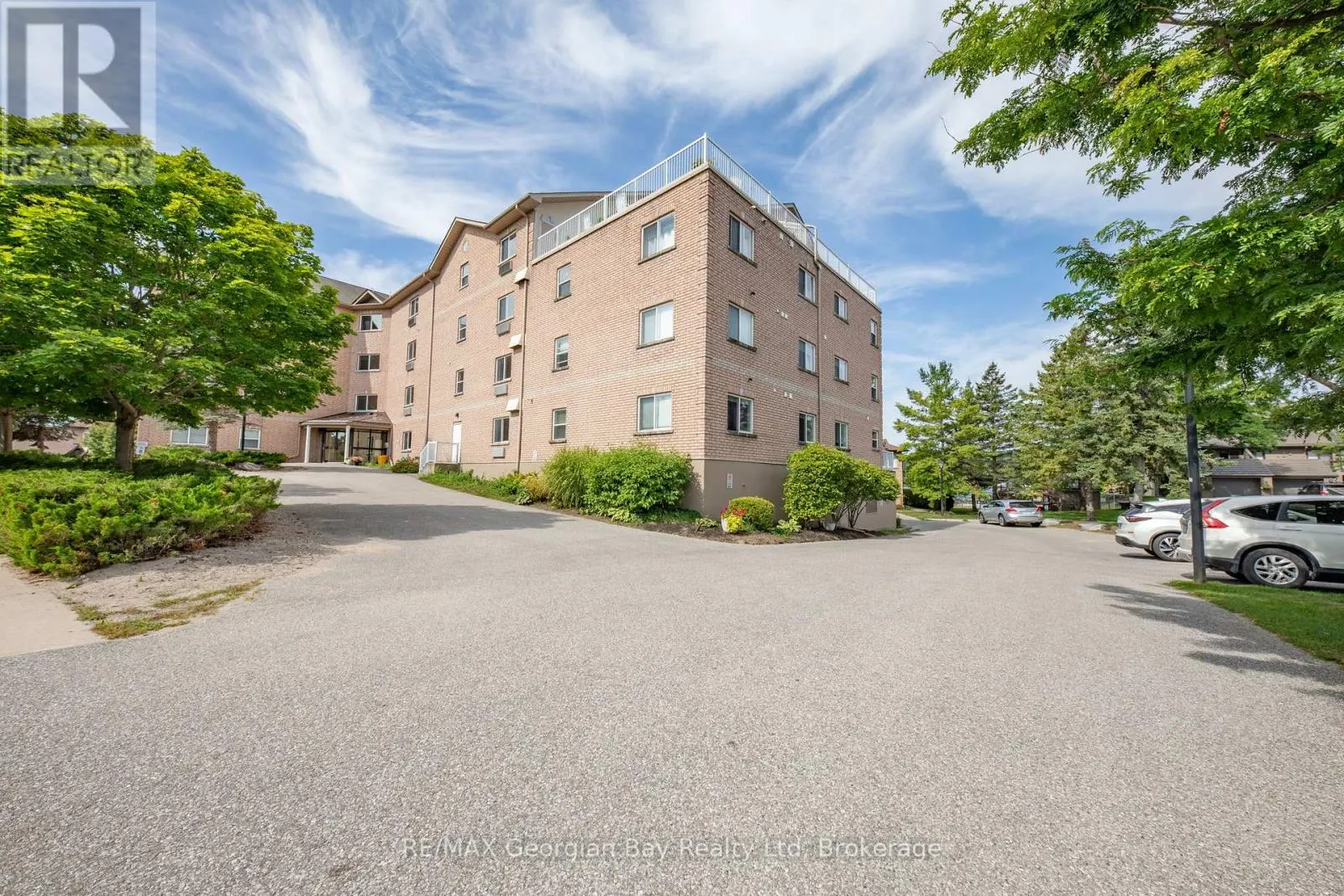 307 - 4 BECK BOULEVARD, #307