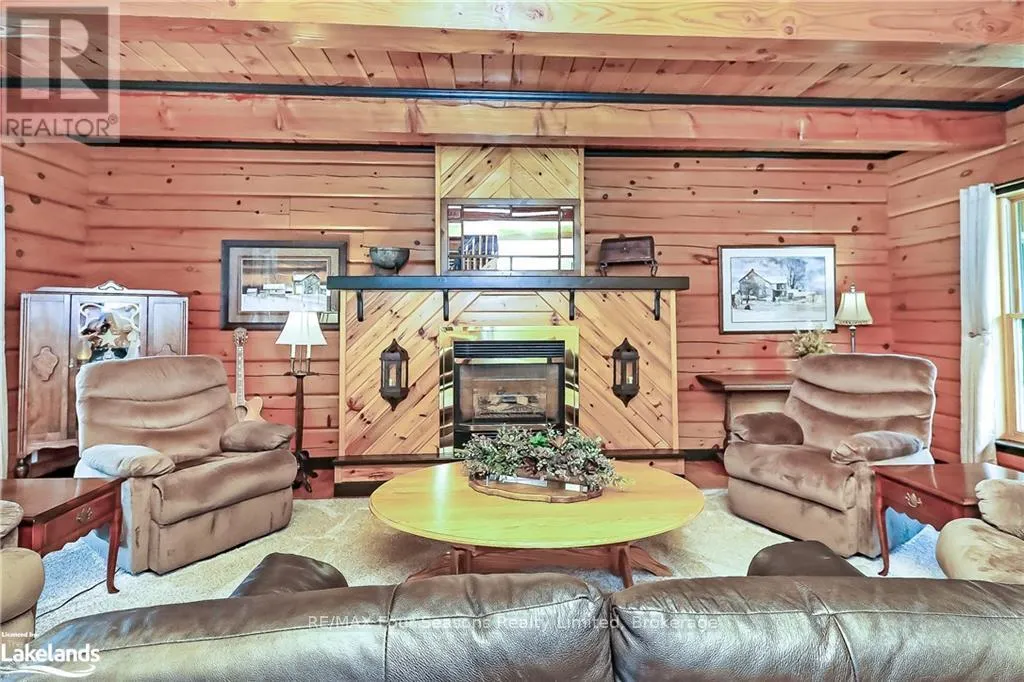 8886 COUNTY ROAD 91