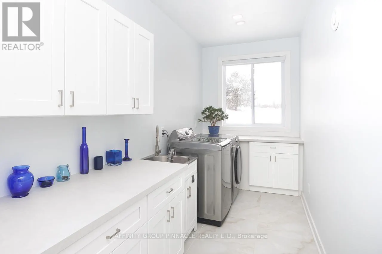 1295 CARLYON LINE