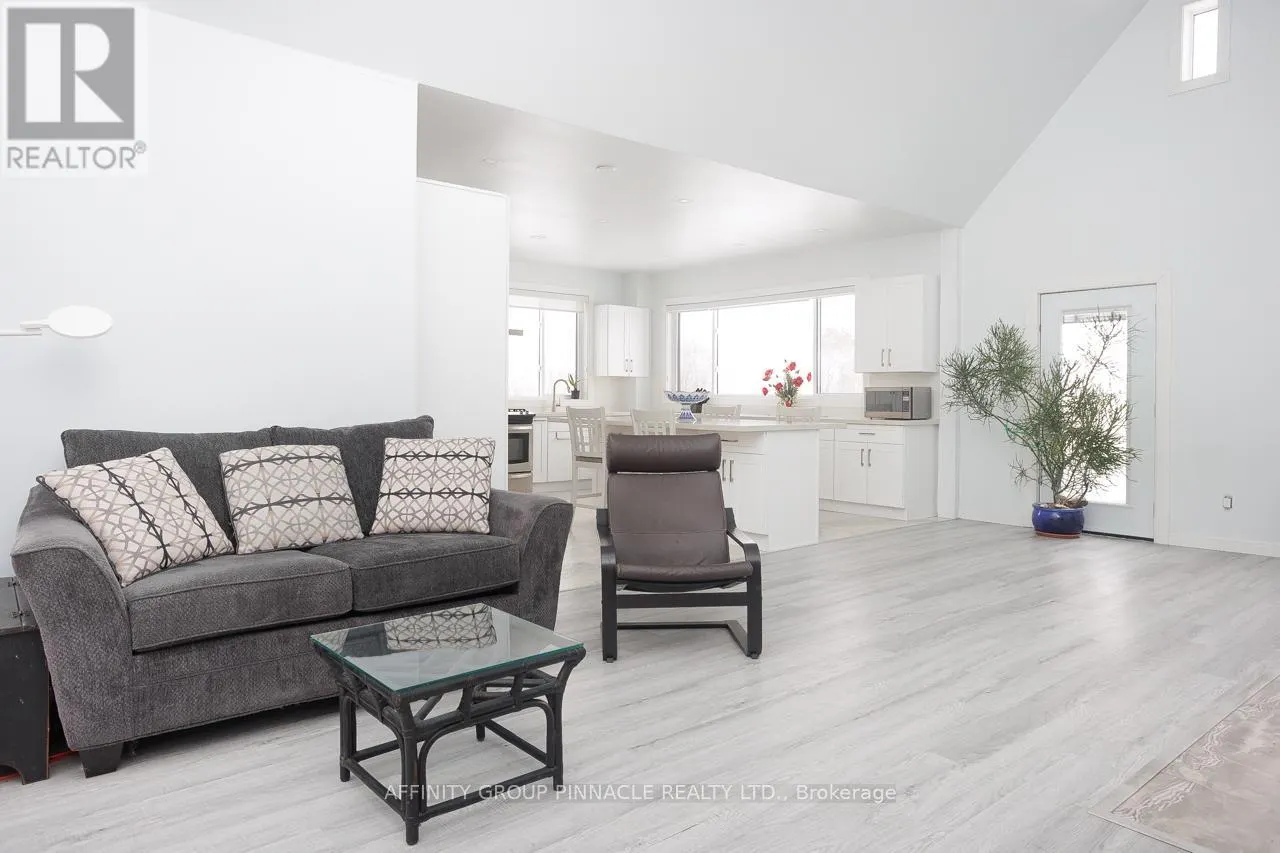 1295 CARLYON LINE