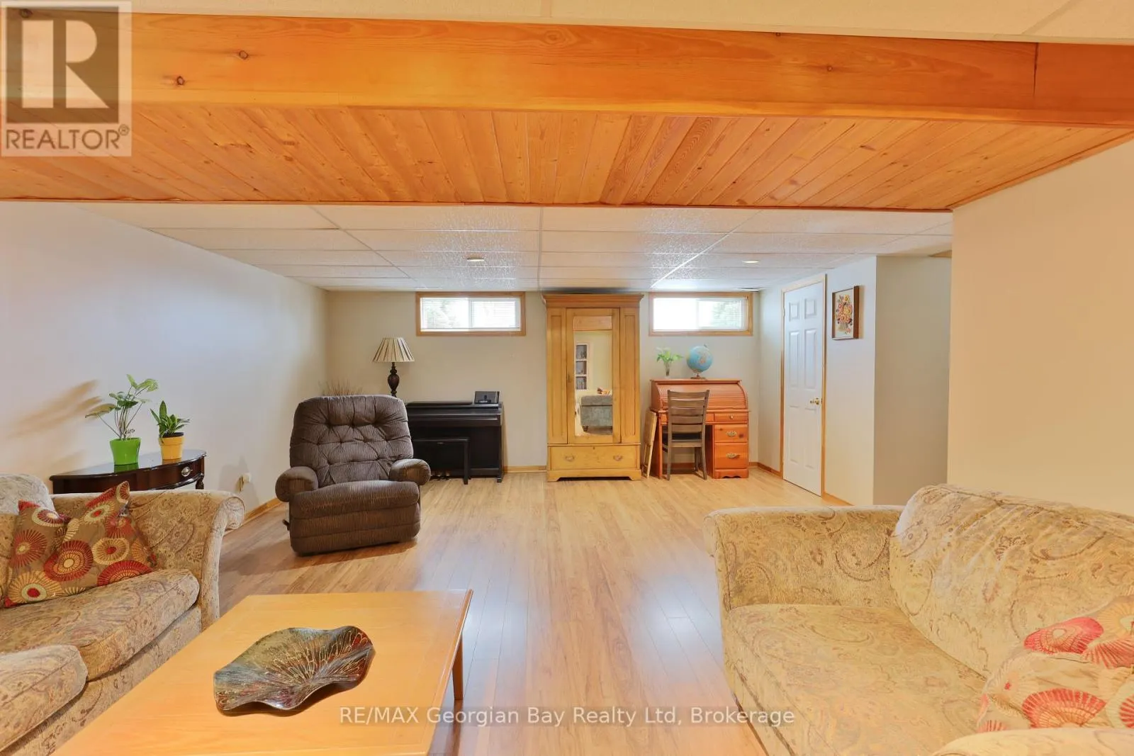 32 BONAVENTURE PLACE
