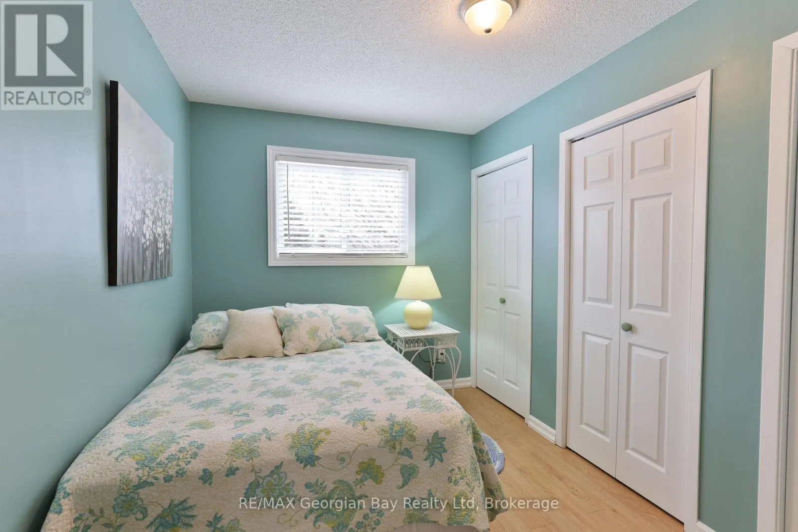 32 BONAVENTURE PLACE
