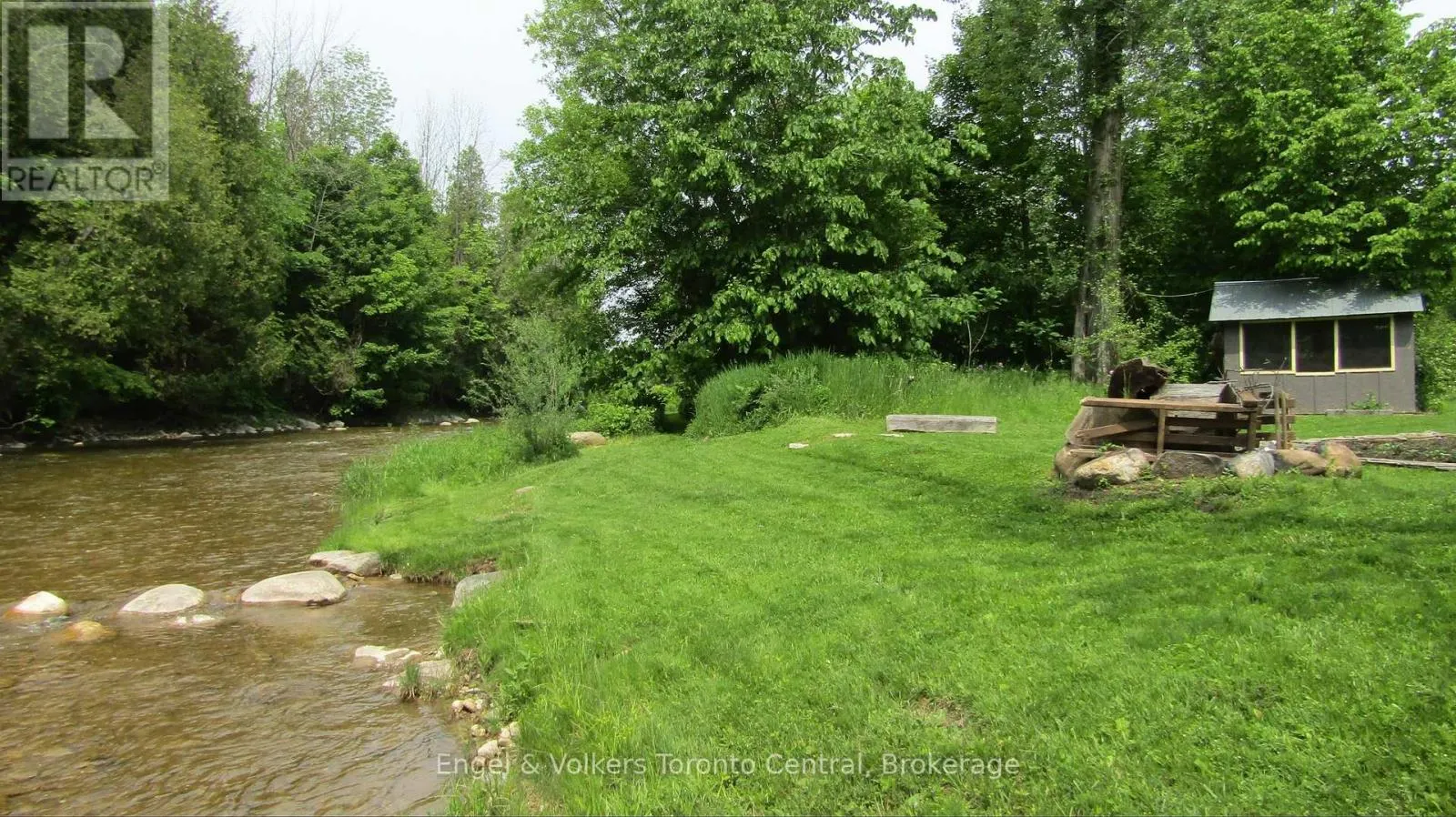 7237 NOTTAWASAGA 6/7 SIDE ROAD
