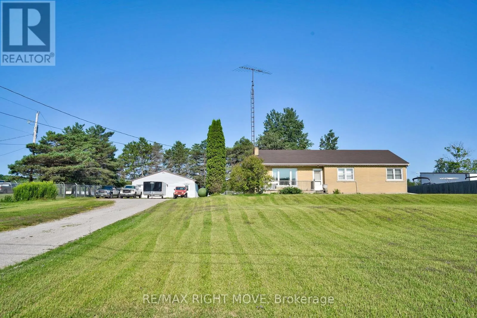 4142 STEWARTS LANE