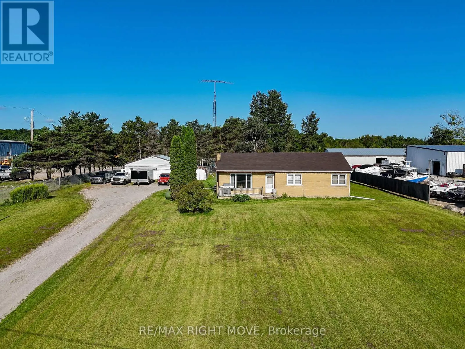 4142 STEWARTS LANE