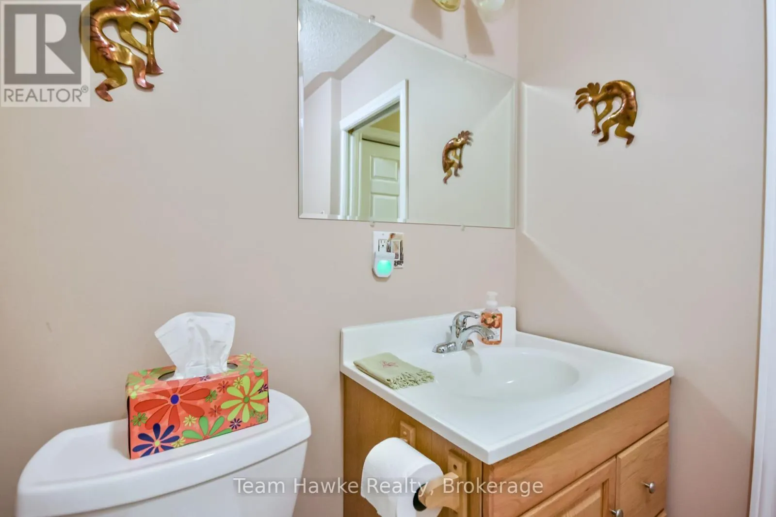 20 - 90 BURKE STREET, #20