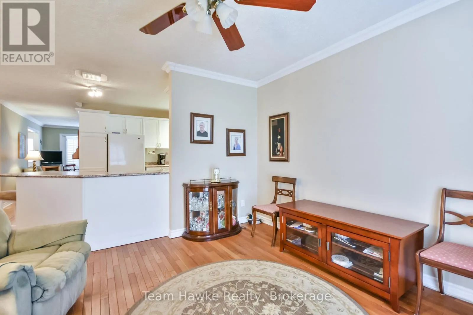 20 - 90 BURKE STREET, #20