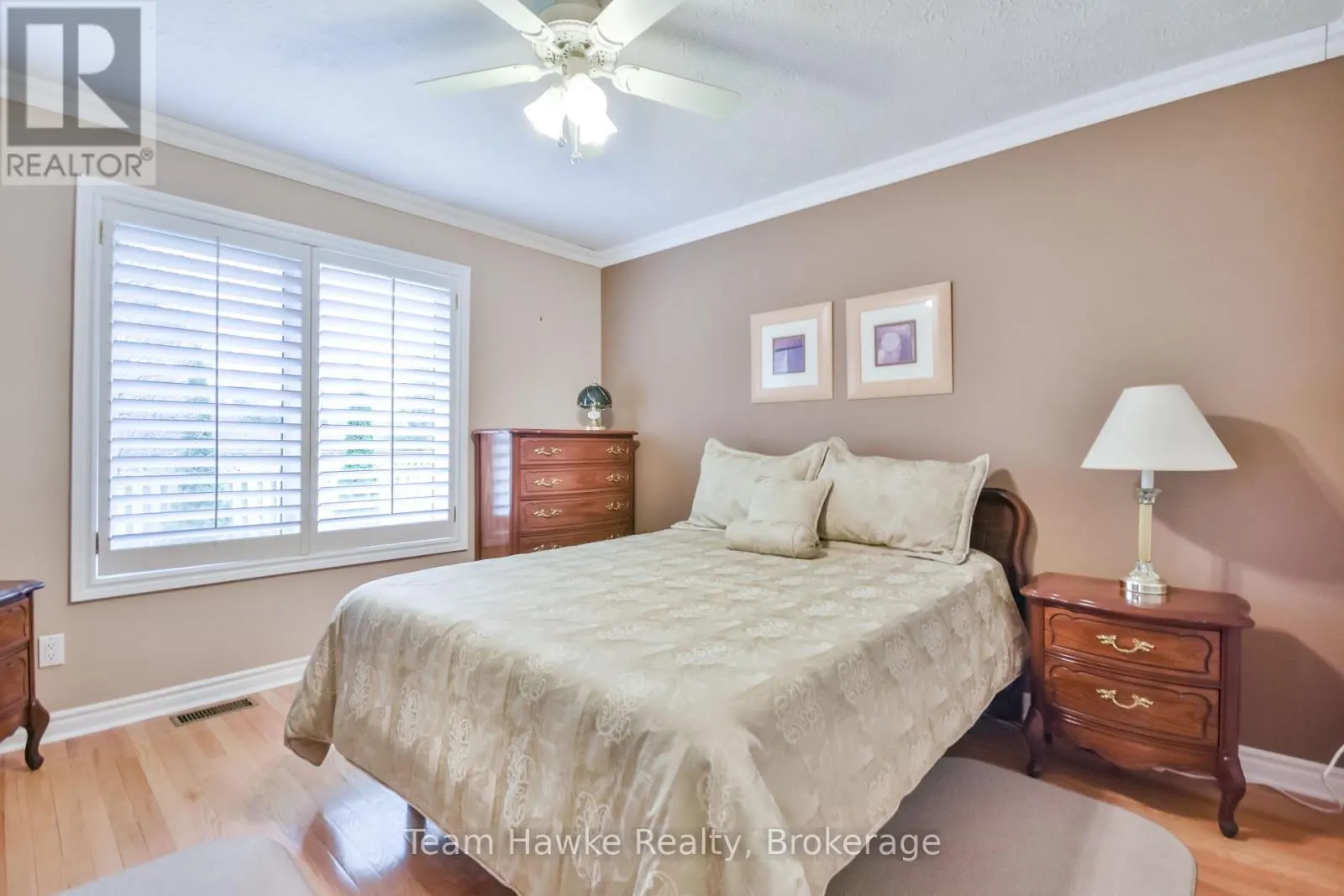 20 - 90 BURKE STREET, #20