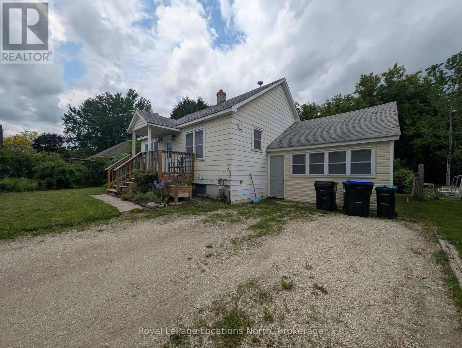 5166 COUNTY ROAD 9 ROAD