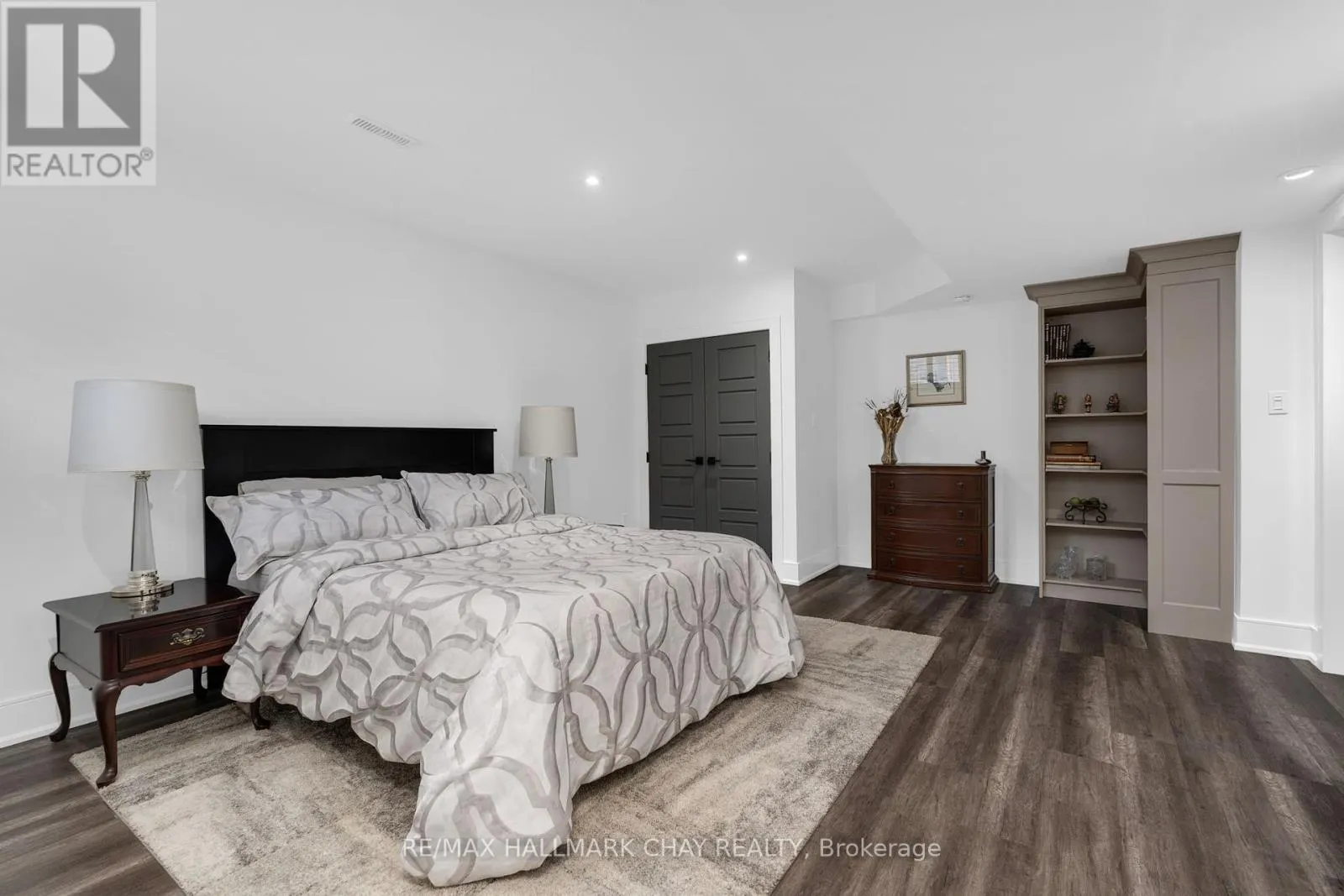 7 BYERS STREET
