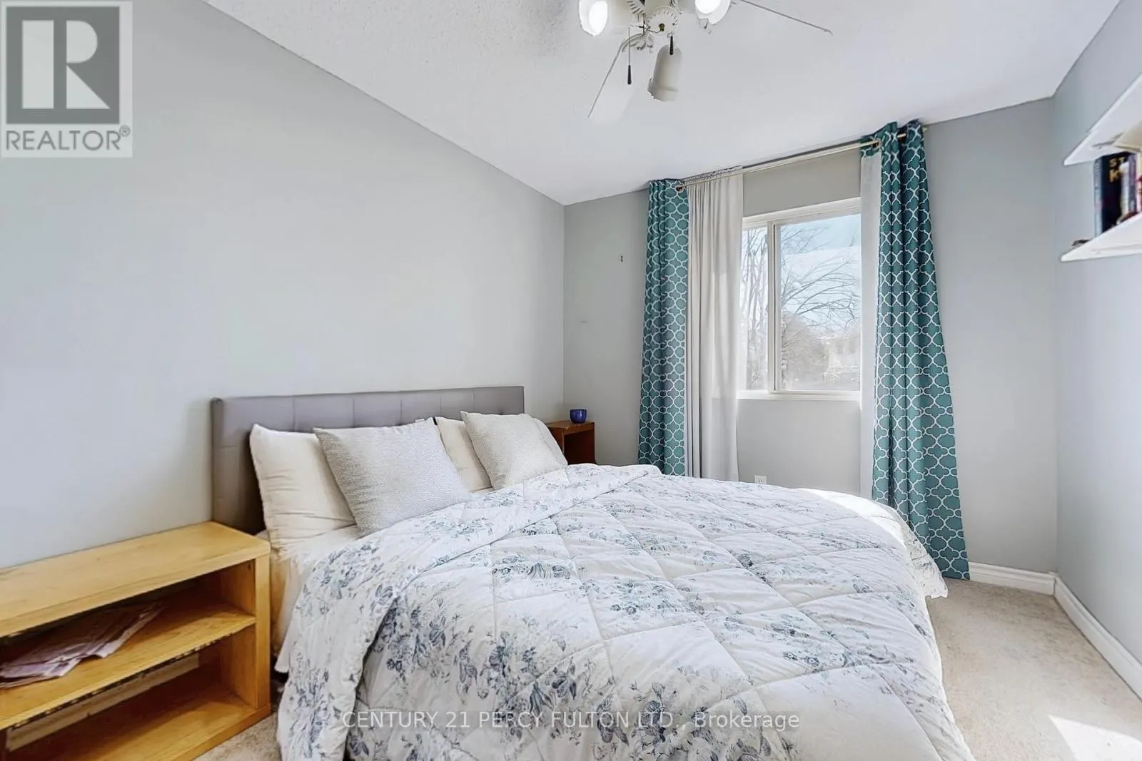217 CUNDLES ROAD W