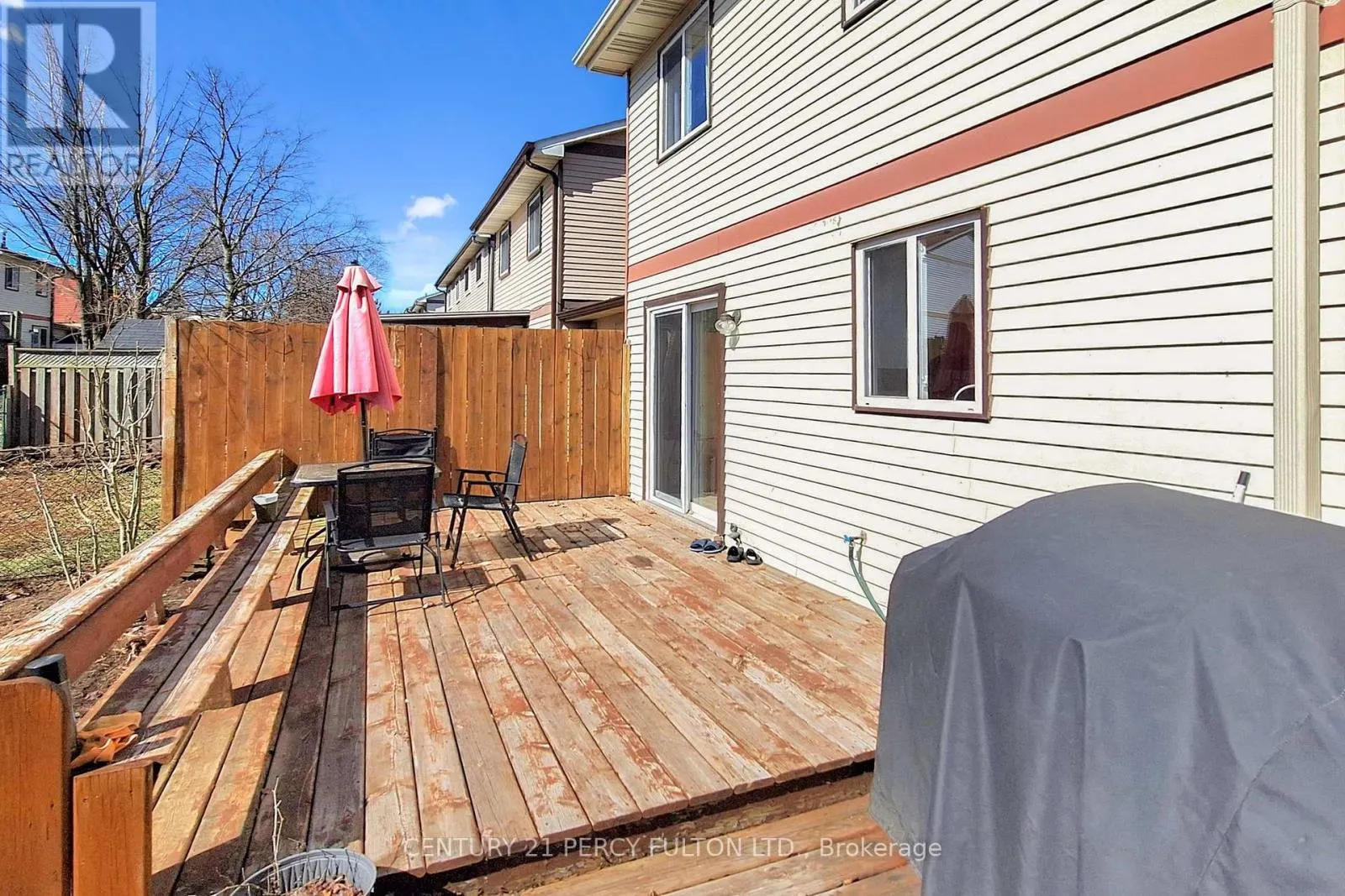 217 CUNDLES ROAD W