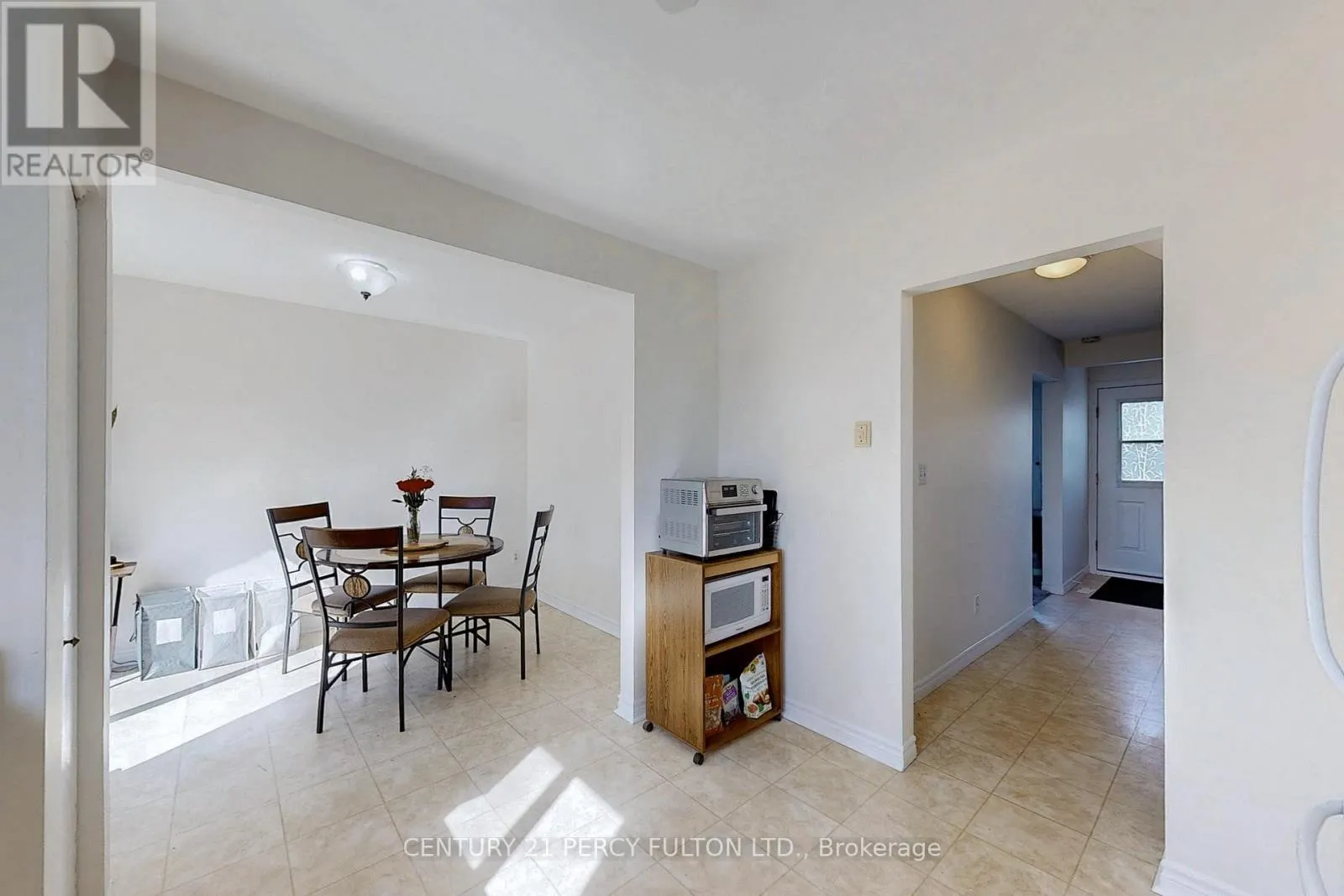 217 CUNDLES ROAD W