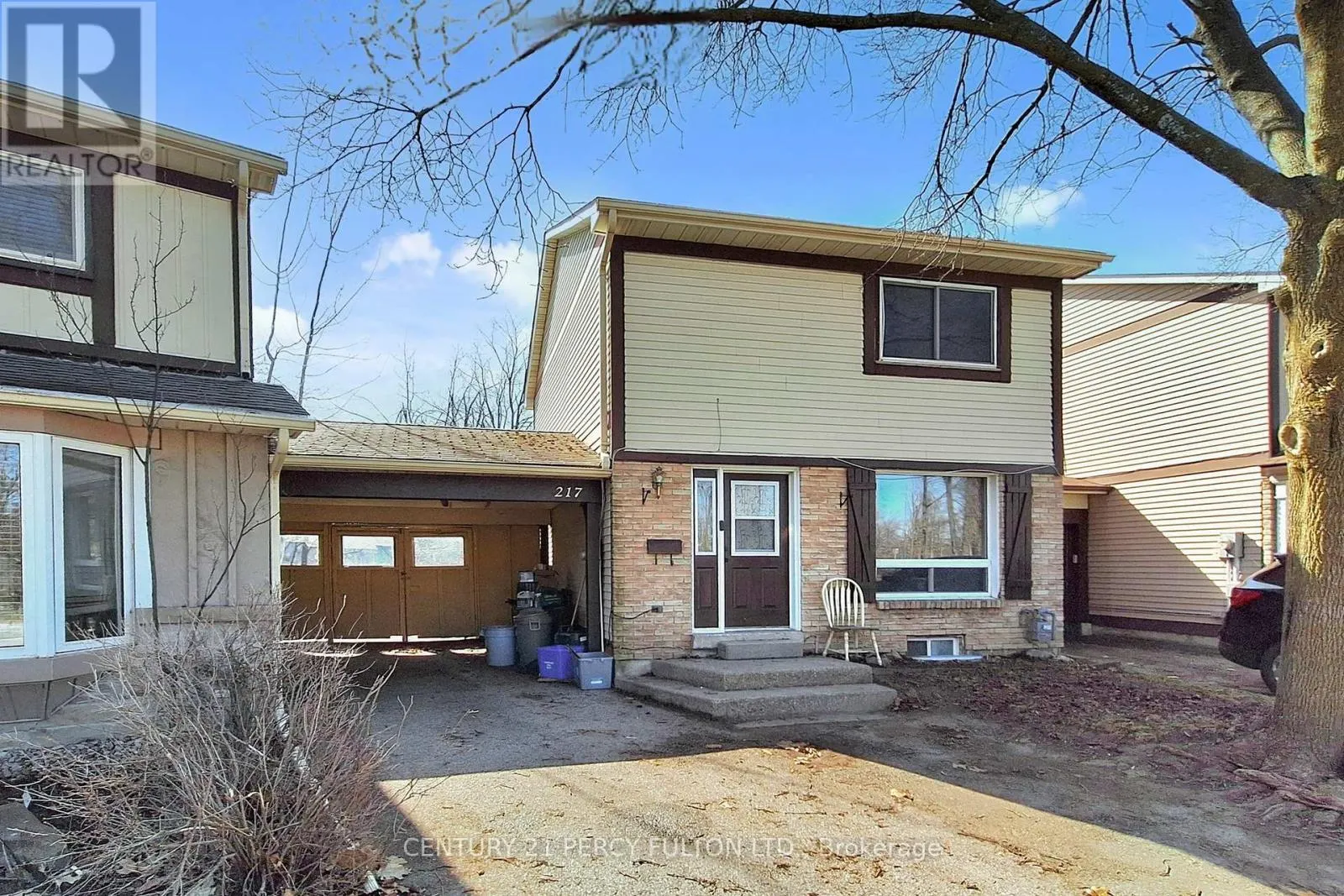 217 CUNDLES ROAD W