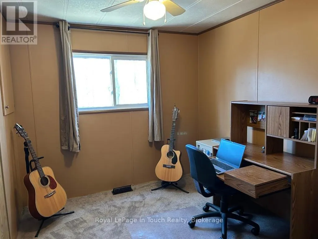 37 - 5263 ELLIOTT SIDE ROAD, #37
