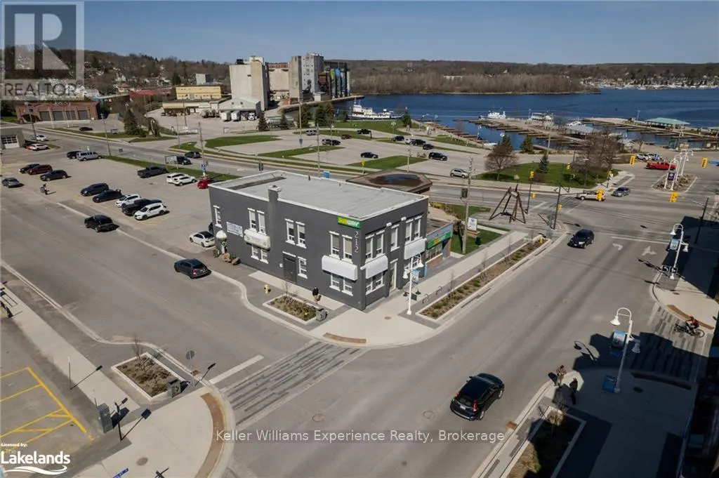 5 - 212 KING STREET, #5