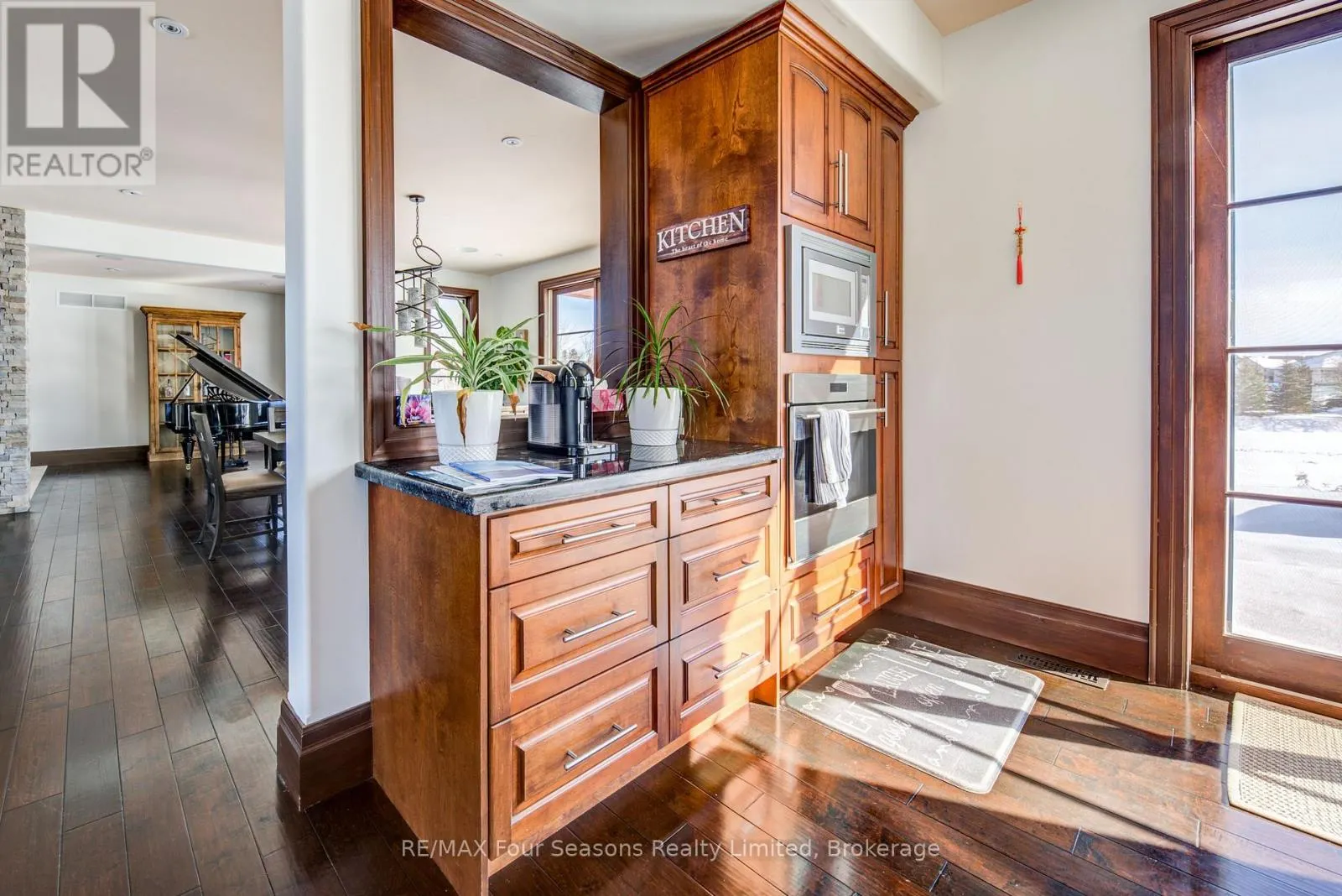 12 WINDROSE VALLEY BOULEVARD