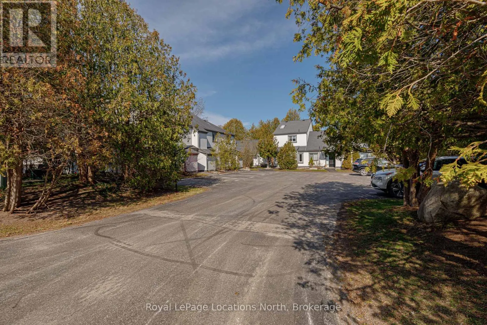 440 OXBOW CRESCENT