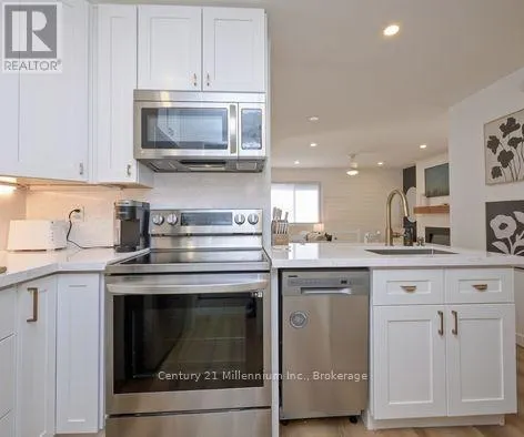 29 - 17 DAWSON DRIVE, #29