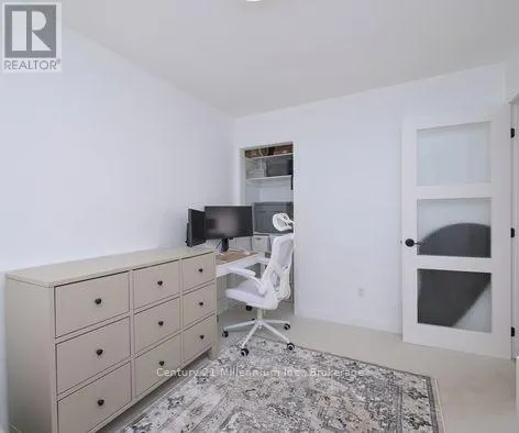 29 - 17 DAWSON DRIVE, #29
