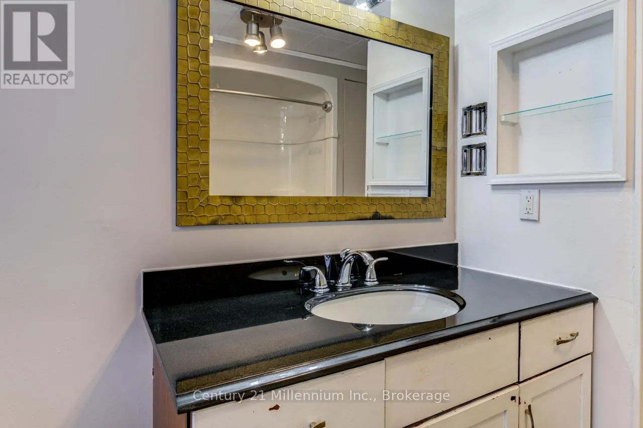RR #1 - 9405 BEACHWOOD ROAD, #RR #1