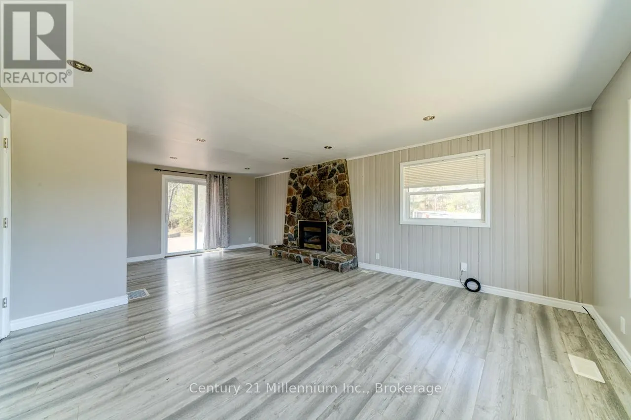 RR #1 - 9405 BEACHWOOD ROAD, #RR #1