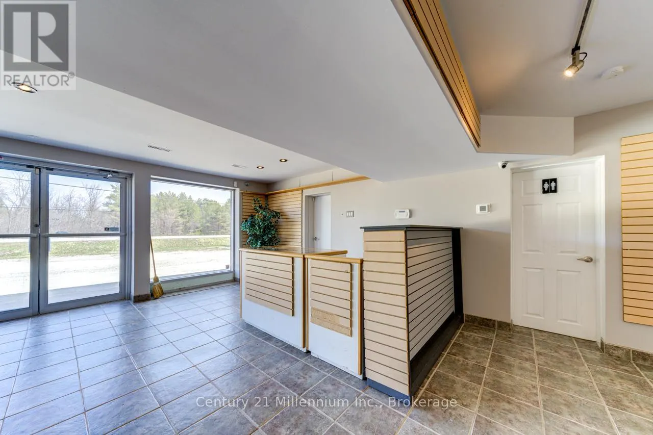 RR #1 - 9405 BEACHWOOD ROAD, #RR #1
